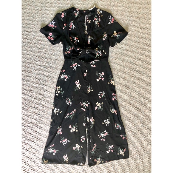 Lulus floral jumpsuit Size S - Picture 2 of 8